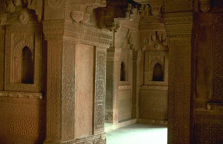 Tomb of Isa Khan